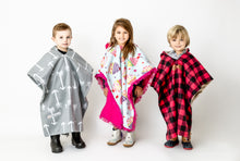 Load image into Gallery viewer, Car Seat Poncho - Gray Arrow