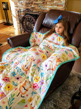 Load image into Gallery viewer, Weighted Blanket for Kids 5 lbs 55&quot;x42&quot; for Children 40 to 60 pounds Flower Pattern